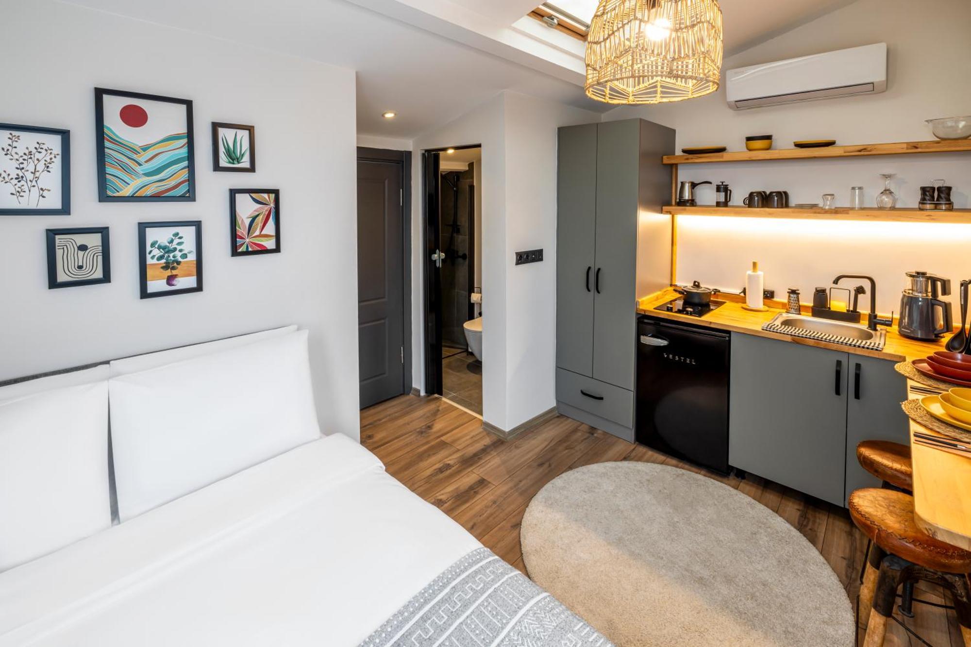 Mariposa Rooms Taksim Istanbul Exterior photo