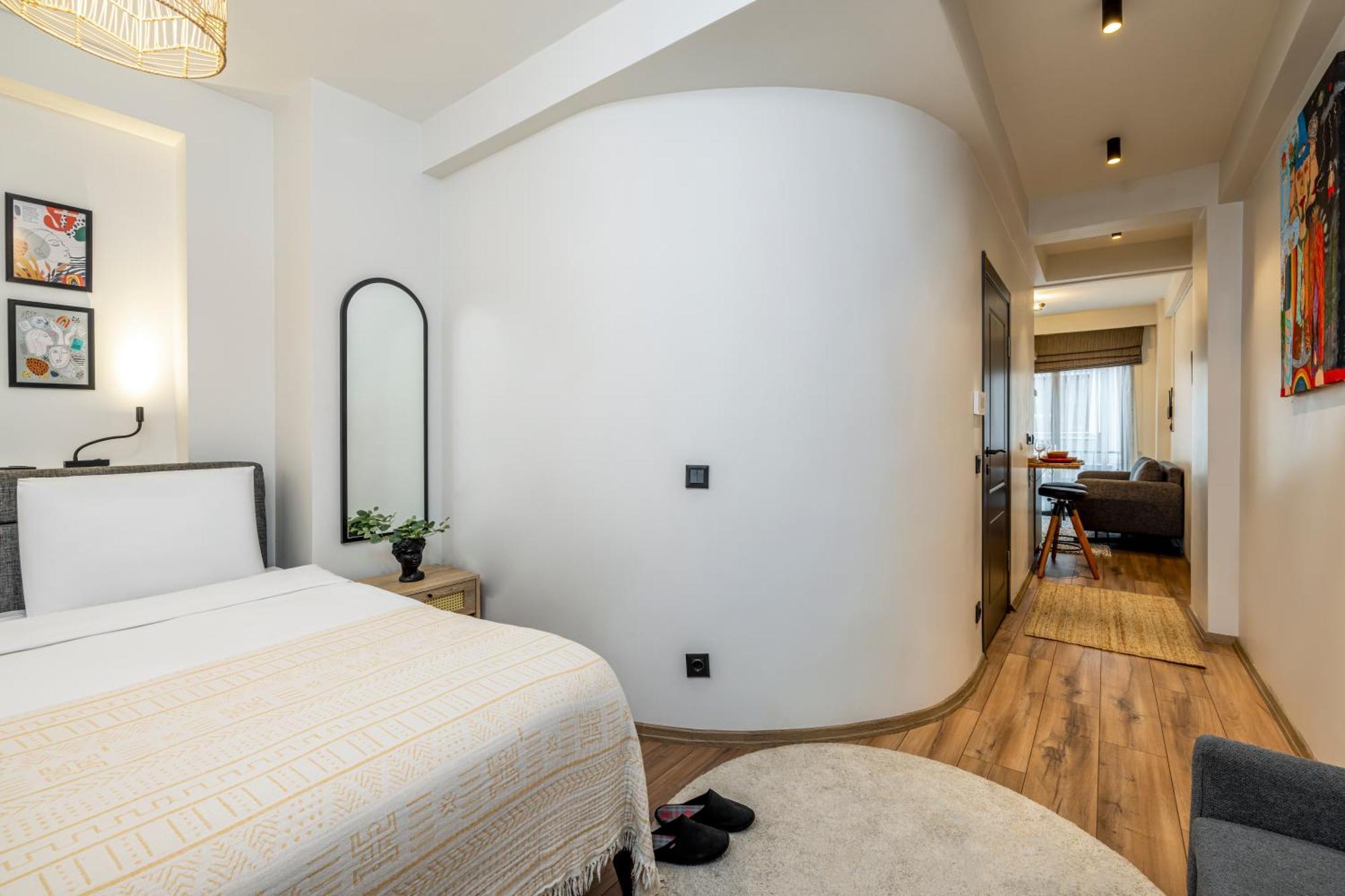 Mariposa Rooms Taksim Istanbul Exterior photo